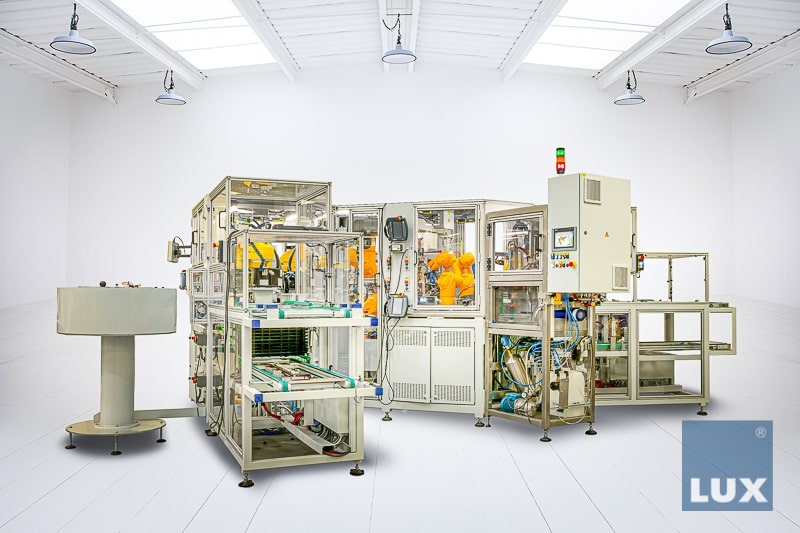 Stroj společnosti LUX spol. s r.o.